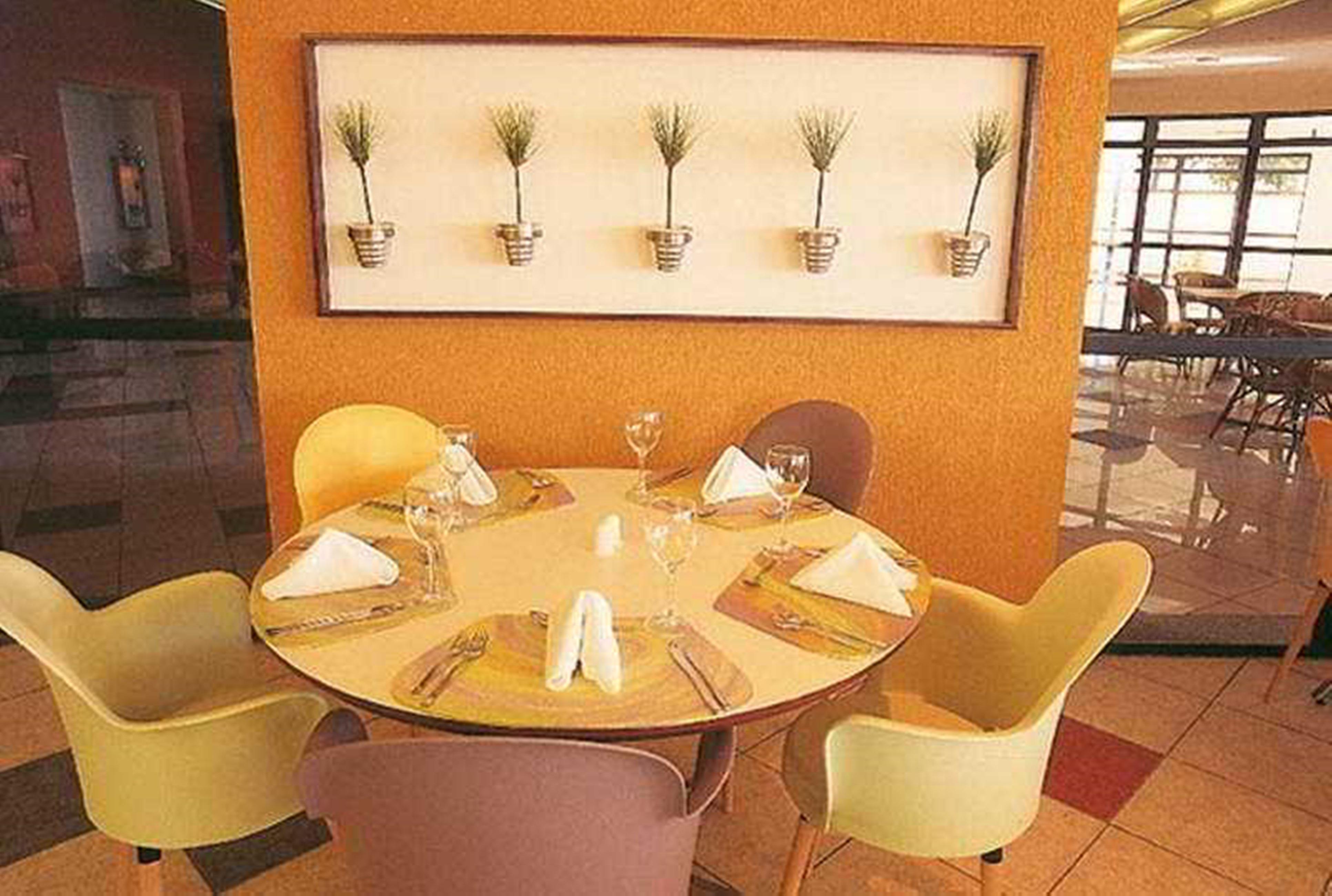 Iate Plaza Hotel Fortaleza  Nhà hàng bức ảnh
